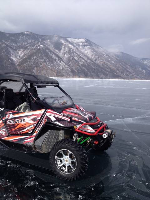 Arctic Cat. ,  \,   