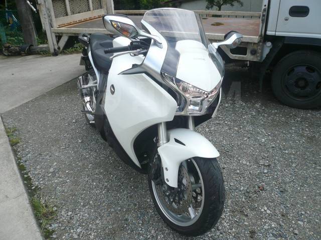 Honda VFR 1200F. 1 200. ., , ,  .     