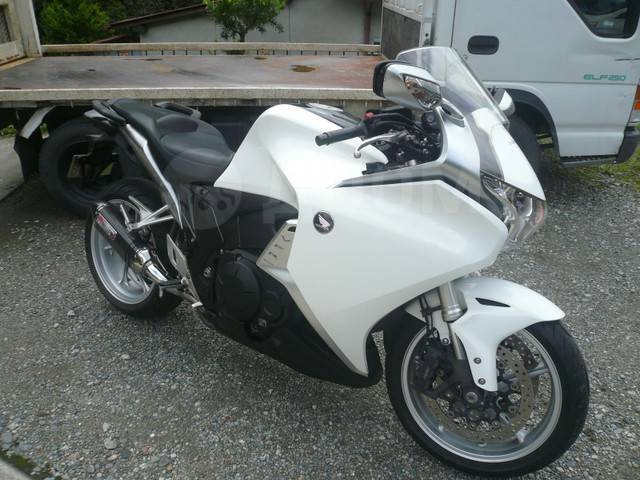 Honda VFR 1200F. 1 200. ., , ,  .     