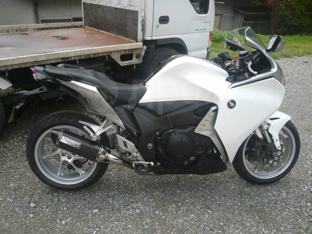 Honda VFR 1200F. 1 200. ., , ,  .     