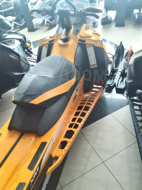 BRP Ski-Doo Renegade Backcountry X 800R E-TEC. ,  ,   