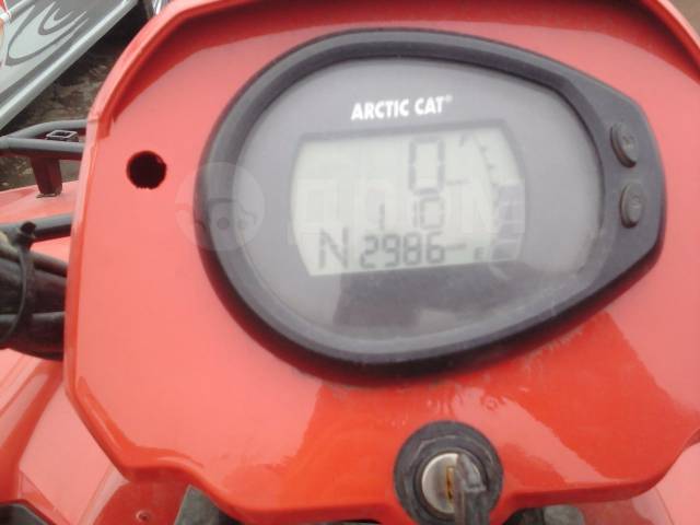 Arctic Cat 700. ,  \,   