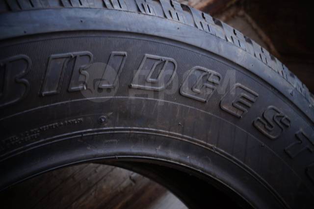 687.2 2.70. Bridgestone Dueler h/p 215/65 r16. Bridgestone 215/65 r16. 215/65 R16 лето Бриджстоун d687yz. Запаска Dueler 687 215/65.