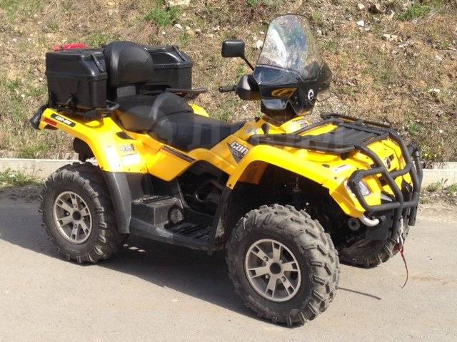 BRP Can-Am Outlander Max 400. ,  \,   