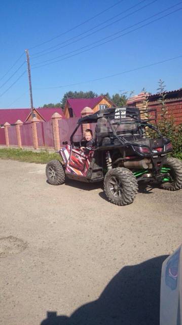 Arctic Cat. ,  \,   