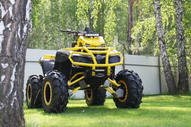 BRP Can-Am Outlander Max 800. ,  \,   