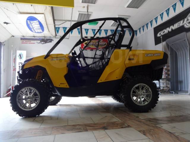 BRP Can-Am Commander 800. ,  \,   