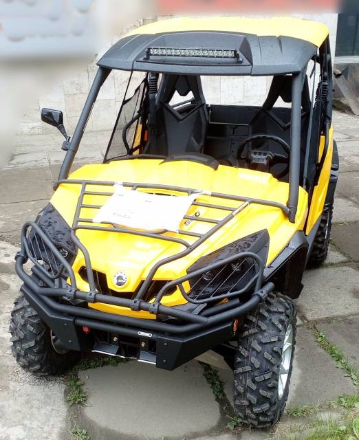 BRP can am Commander 800r