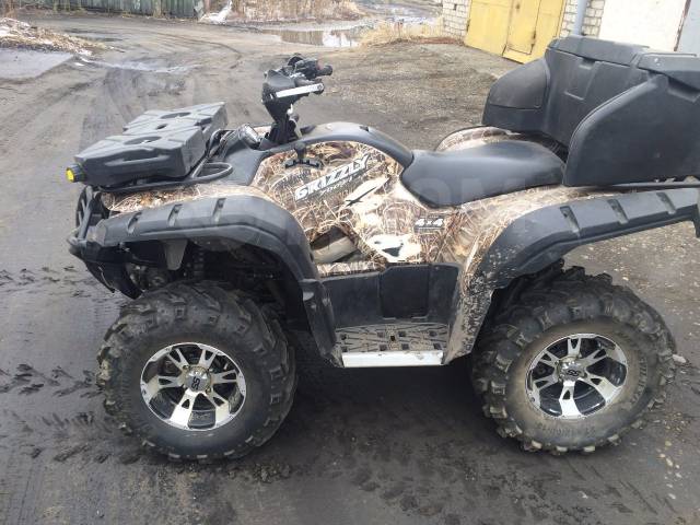 Yamaha Grizzly 700. ,  \,   