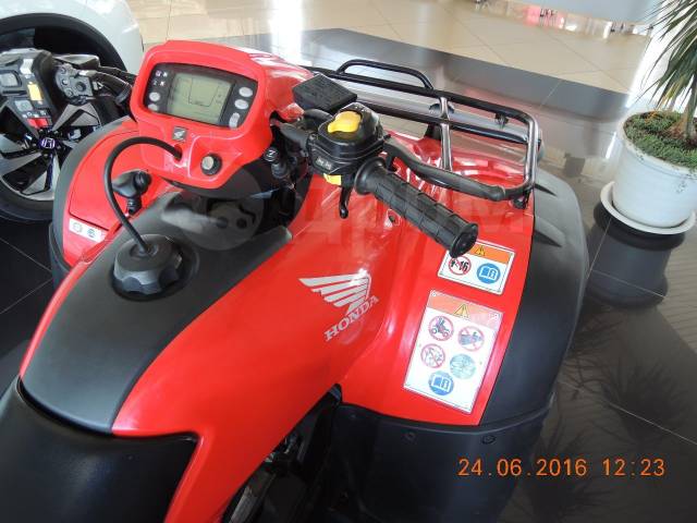 Honda TRX 500. ,  \,   