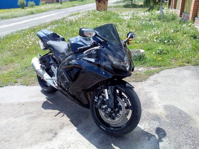 Suzuki GSX-R 750. 750. ., ,  ,   