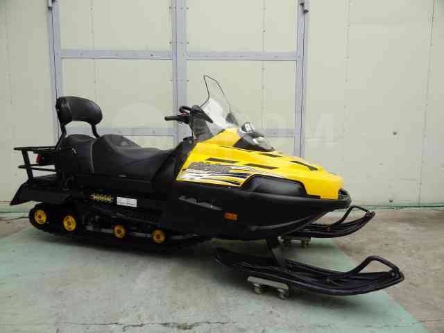 BRP Ski-Doo Skandic SWT V-800. ,  ,   