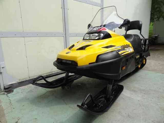 BRP Ski-Doo Skandic SWT V-800. ,  ,   