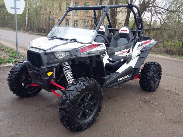 Polaris Ranger RZR 800. ,  \,   