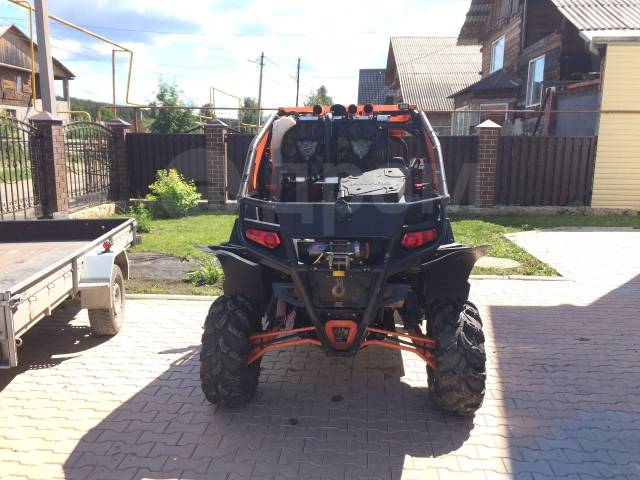 Polaris Ranger RZR XP 900. ,  \,   