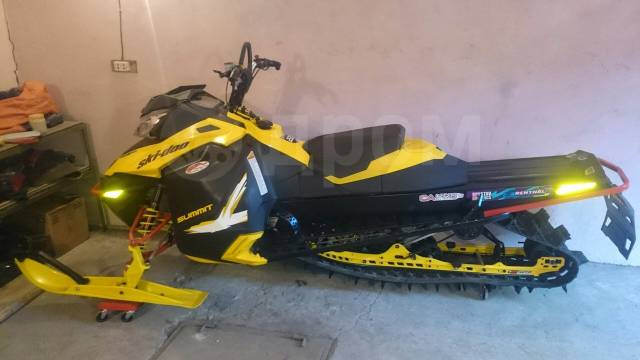 BRP Ski-Doo Summit X 800 E-TEC 146. ,  ,   