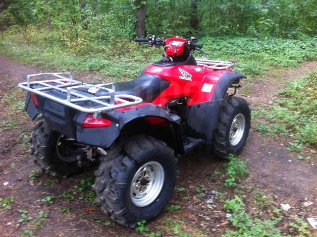 Honda TRX 680. ,  \,   