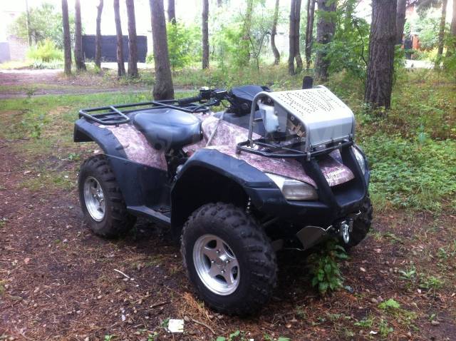Квадроцикл Honda FOURTRAX Rincon atv назад