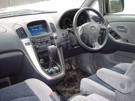 Toyota Harrier 2001 салон