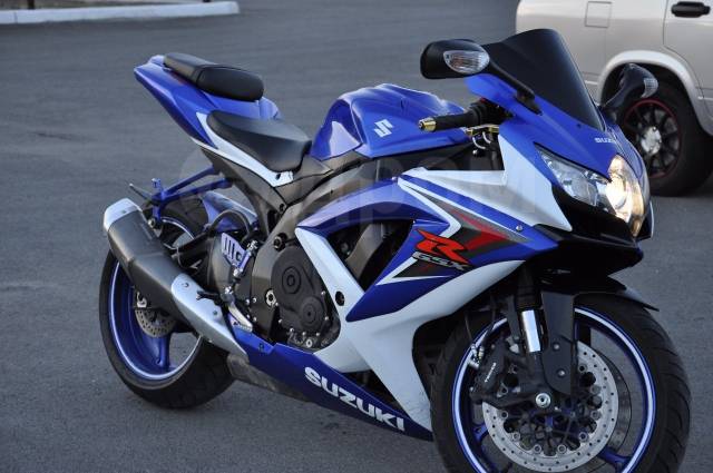 Suzuki GSX R 750 2011