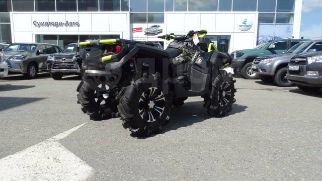 BRP Can-Am Outlander 1000. ,  \,   