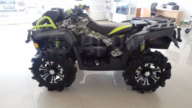 BRP Can-Am Outlander 1000. ,  \,   