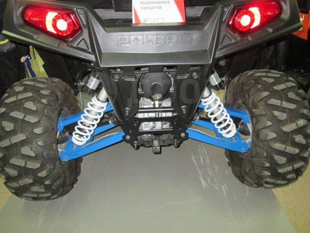 Polaris Ranger RZR 800. ,  \,  .     