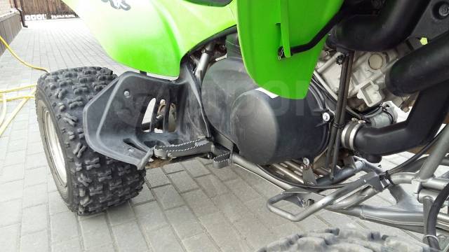 Kawasaki KFX 700. ,  \,   