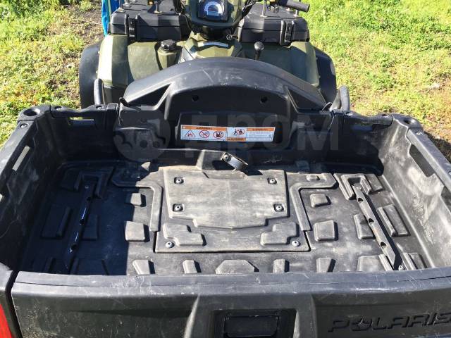 Polaris Sportsman X2 550. ,  \,   