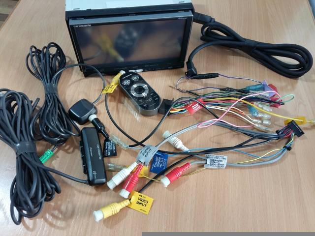 Pioneer AVIC-HRZ099 carrozzeria 拡張ユニット付属 carrozzeria | 楽ナビ | カーナビゲーション | ラインアップ