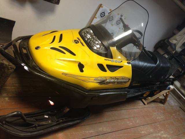 BRP Ski-Doo Skandic WT 550F. ,  ,   