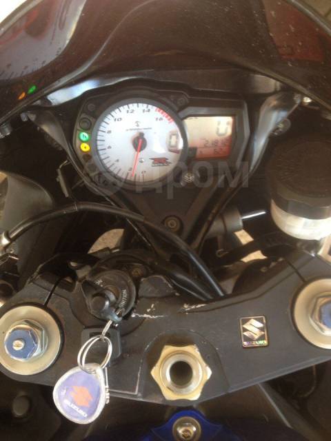 Suzuki GSX-R 750. 750. ., ,  ,   