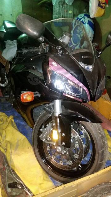 Honda CBR 1000RR Fireblade. 1 000. ., , ,   