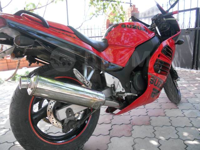 Suzuki RF 900R. 900. ., , ,  .     