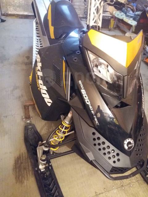 BRP Ski-Doo Summit SP 600 H.O. E-TEC 146. ,  ,   