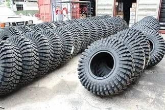 Maxxis M8060 Trepador, 42x14,50-17, 17", 3 шт, в наличии, диагональный ...