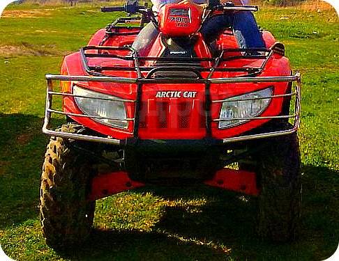 Arctic Cat 700. ,  \,   