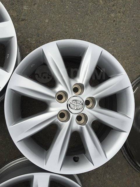 Toyota Premio. 6.0x15", 5x100, ET45,  73,1. 