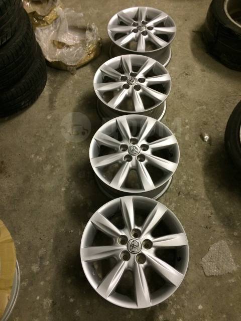 Toyota Premio. 6.0x15", 5x100, ET45,  73,1. 