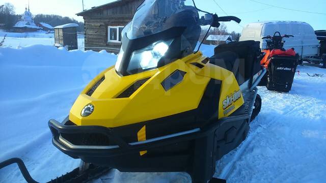 BRP Ski-Doo Tundra.  ,   