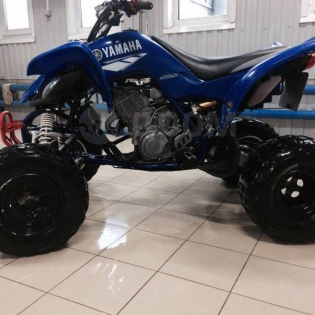 Yamaha Raptor 660. ,  \,   