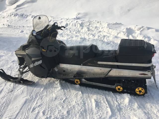 BRP Ski-Doo Expedition. ,  ,   