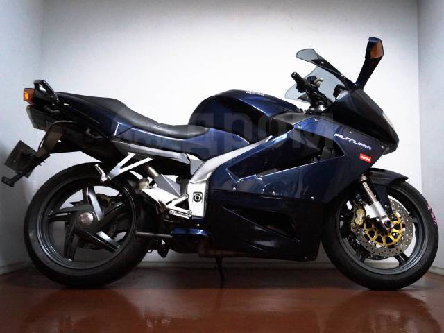 Aprilia RST 1000 Futura