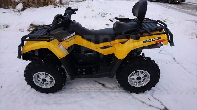 BRP Can-Am Outlander Max 800 XT. ,  \,   