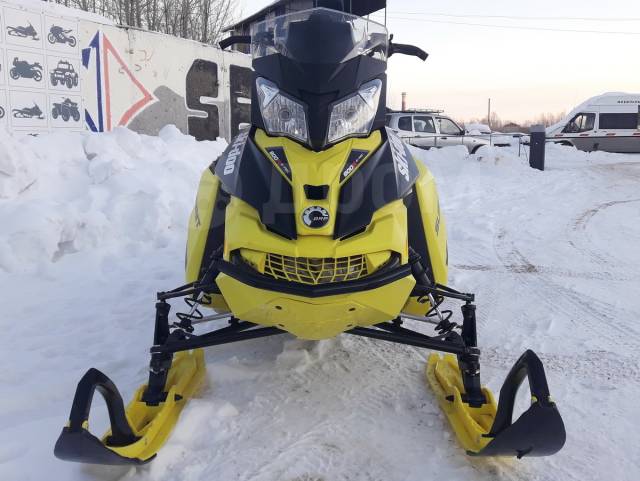 BRP Ski-Doo Summit X 154 800R E-TEC. ,  ,   