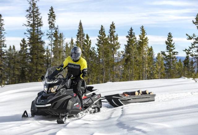 BRP Ski-Doo Skandic SWT 900 Ace. ,  ,   