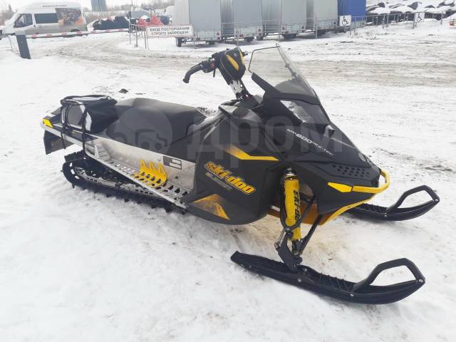 BRP Ski-Doo Summit Everest 146 600 H.O. E-TEC. ,  ,   