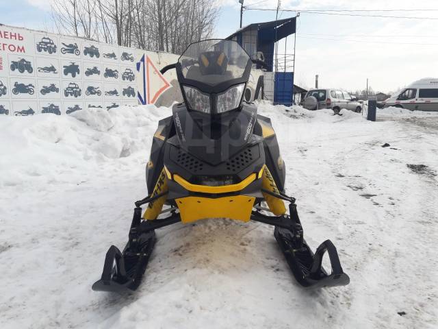 BRP Ski-Doo Summit Everest 146 600 H.O. E-TEC. ,  ,   