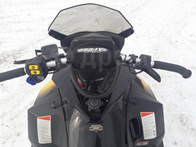 BRP Ski-Doo Summit Everest 146 600 H.O. E-TEC. ,  ,   