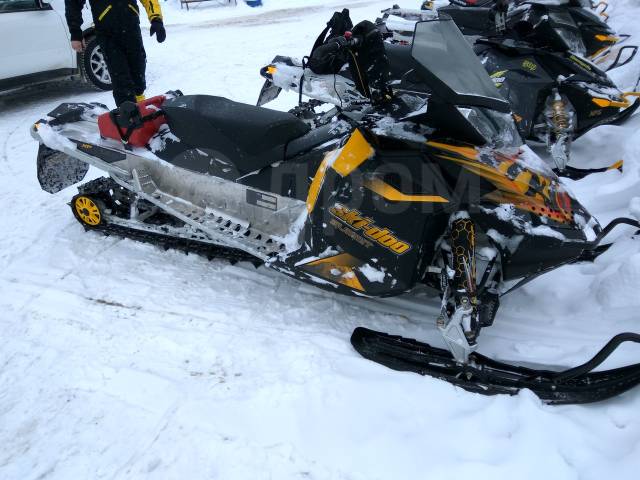 BRP Ski-Doo Summit. ,  ,   